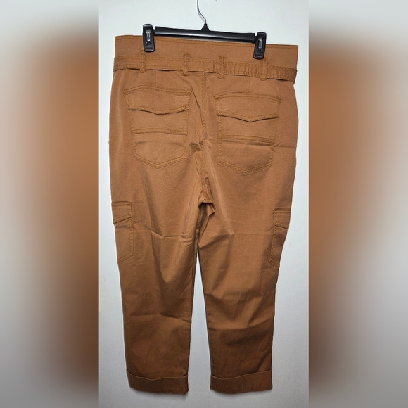 Cabi Paper Bag Cargo Pants Women’s Size 8 Belted Straight Leg Stretch Twill 6045 - Picture 3 of 10